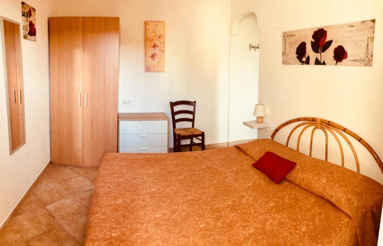 Gente Di Mare - Case Vacanza Santa Teresa Gallura Bagian luar foto